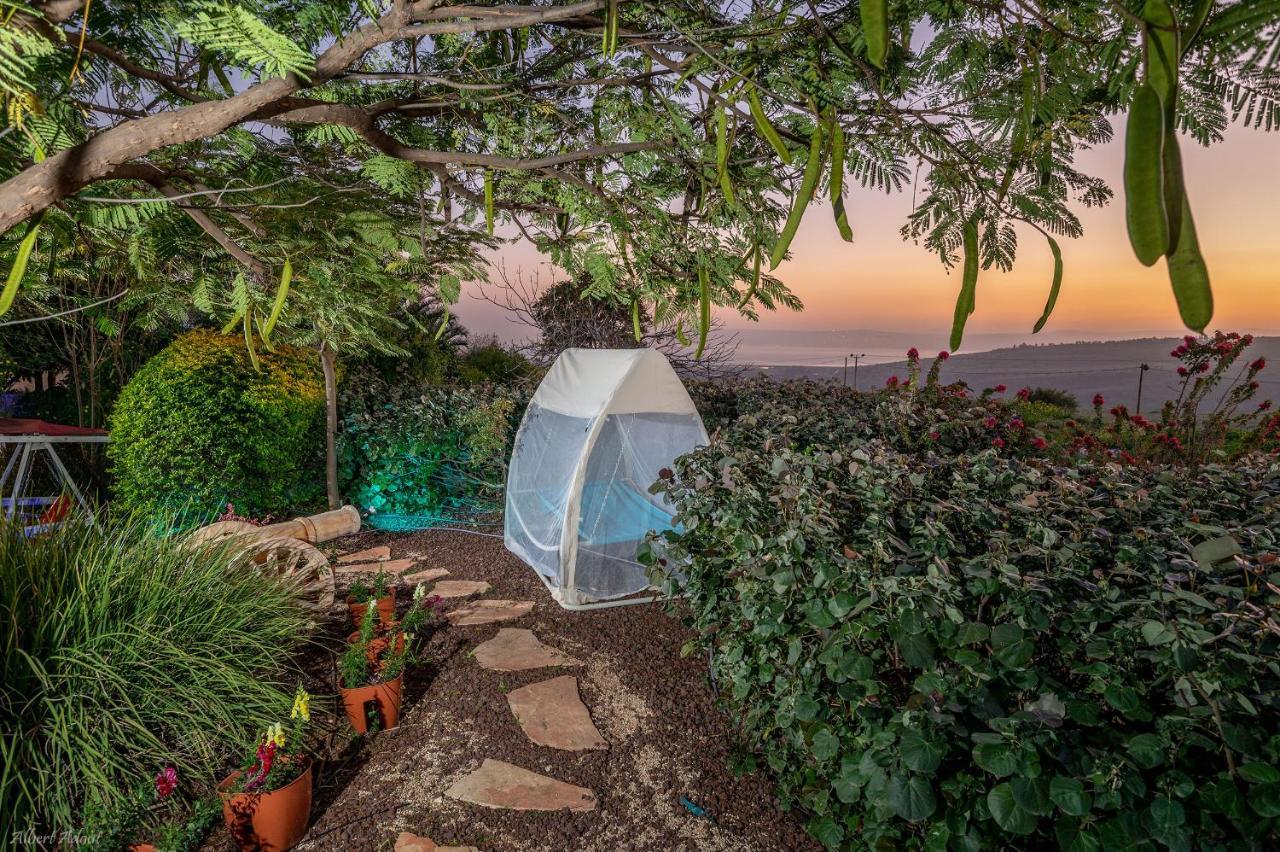 Ahavtia - לזוגות ומשפחות Vila Had Nes Exterior foto
